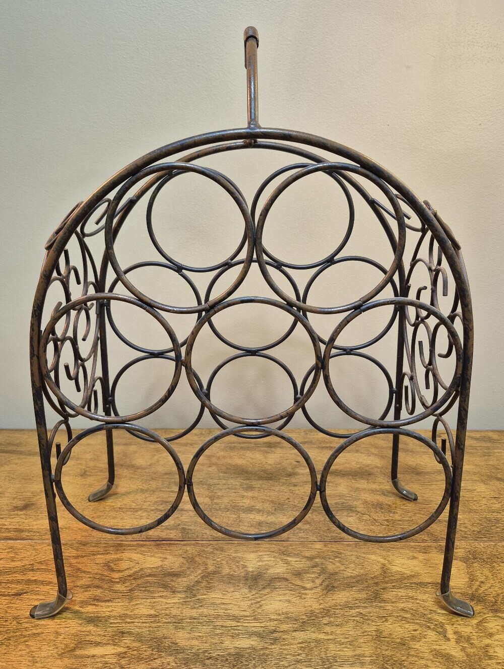 VINTAGE STYLE Wrought Iron Metal Wine Rack Holder, Holds 8 Bottles
